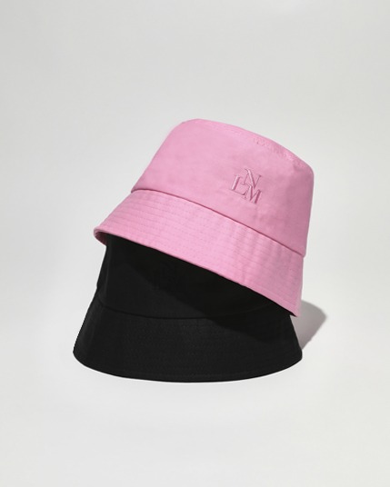 [신규혜택] 엠보 로고 버킷 hat