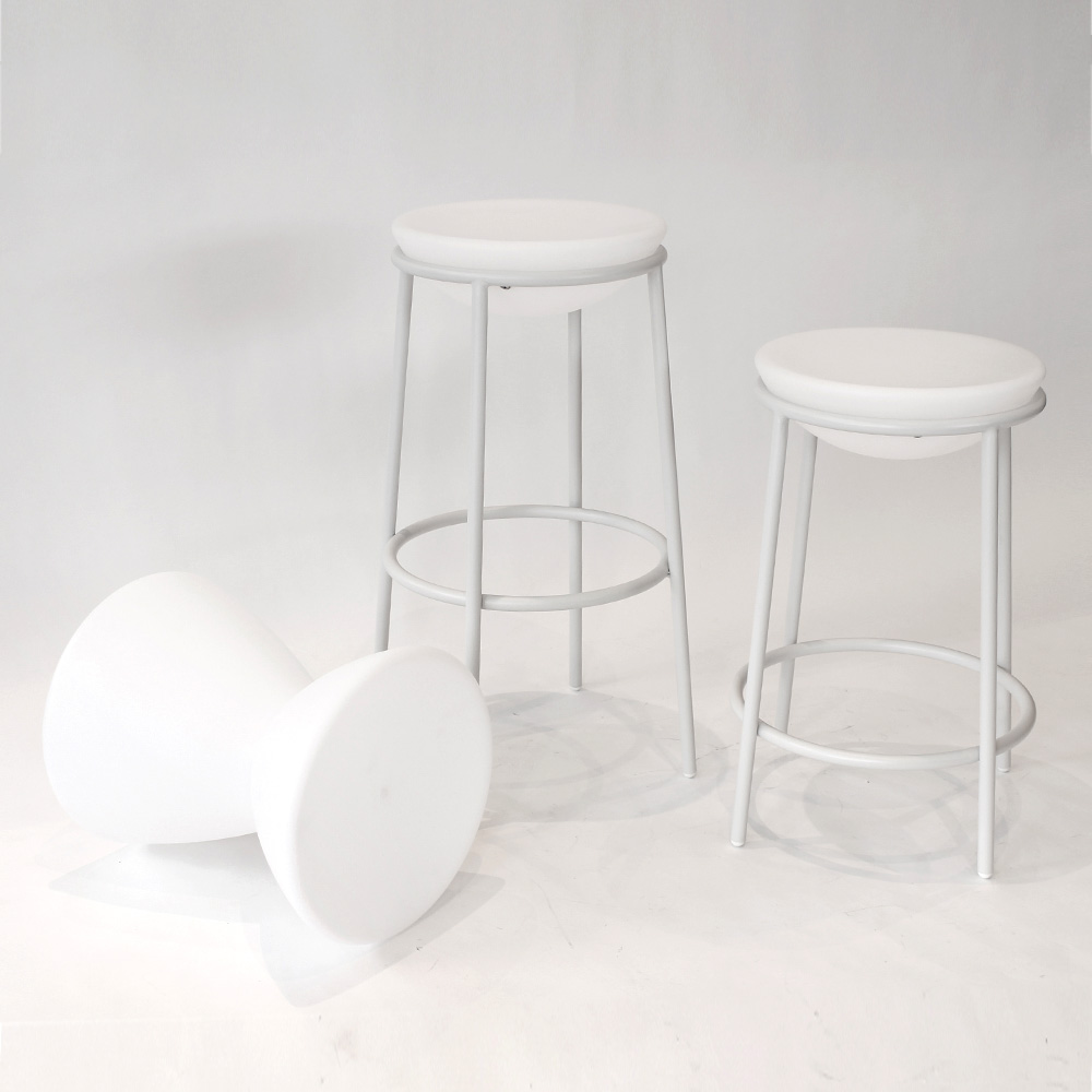 m.a.d.로토바스툴 ROTO BAR STOOL