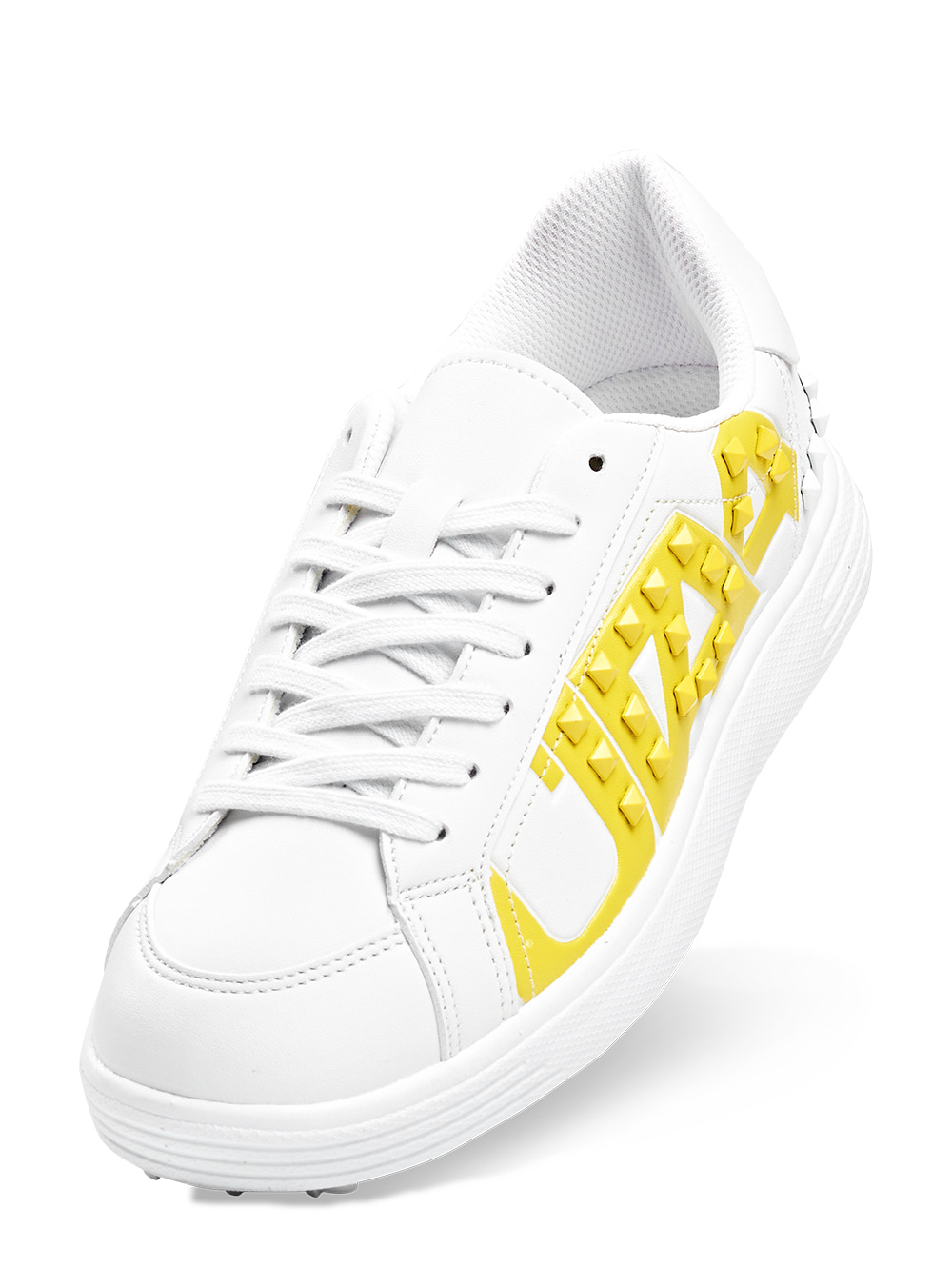 UTAA Daylight Stud Sneakers : Women&#039;s (UA0GHF101WH)