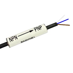 NPN - PNP 신호변환 컨버터 (NPN to PNP Signal Converter)