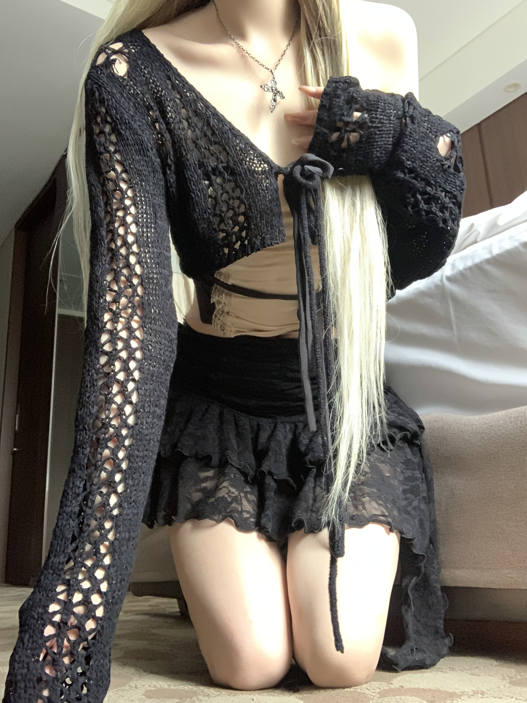 suzen ♡ Stella Strap Lace Cardigan suzen ♡ Stella Strap Lace Cardigan - メルカリ
