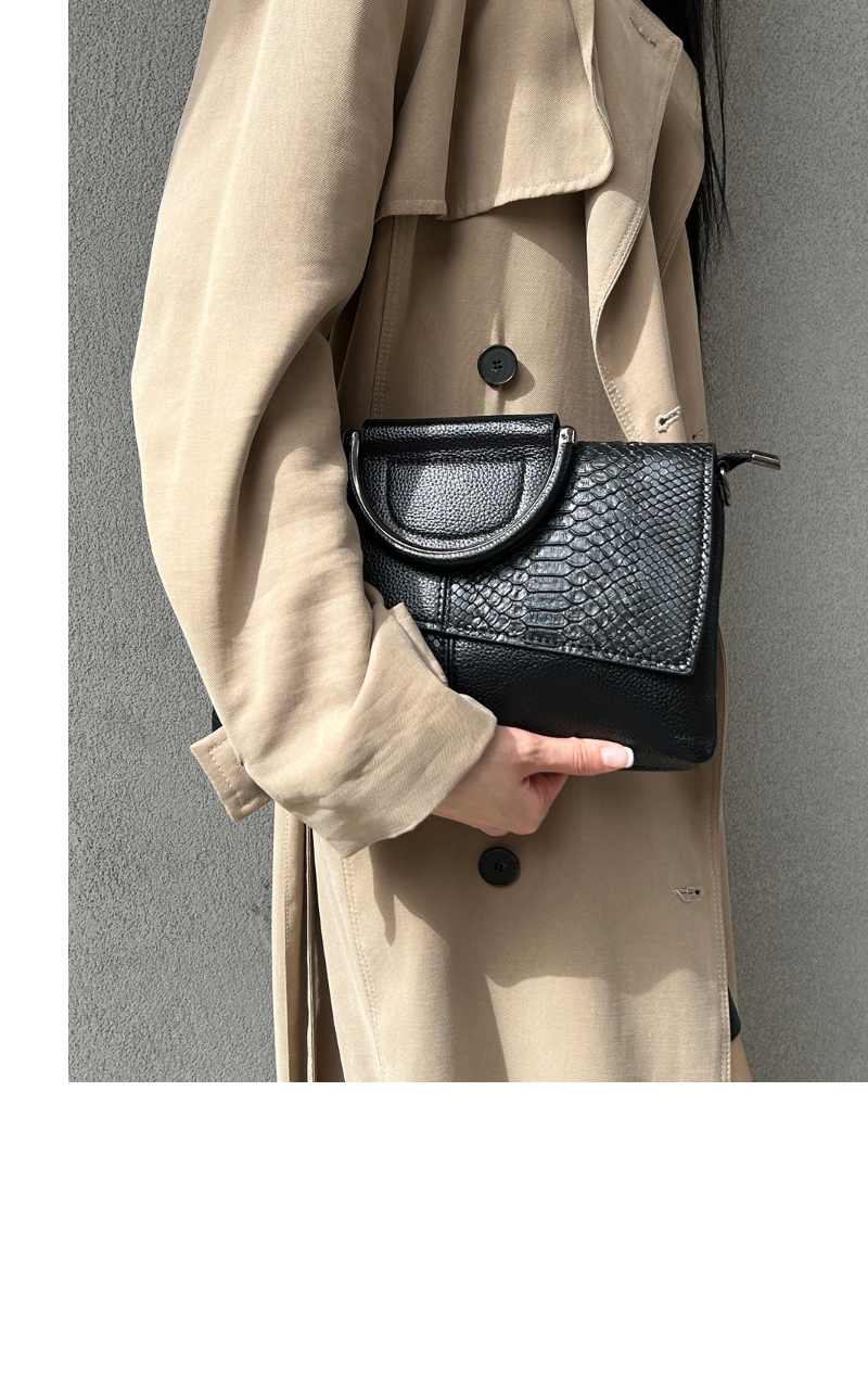 악세사리 모델 착용 이미지-S9L2