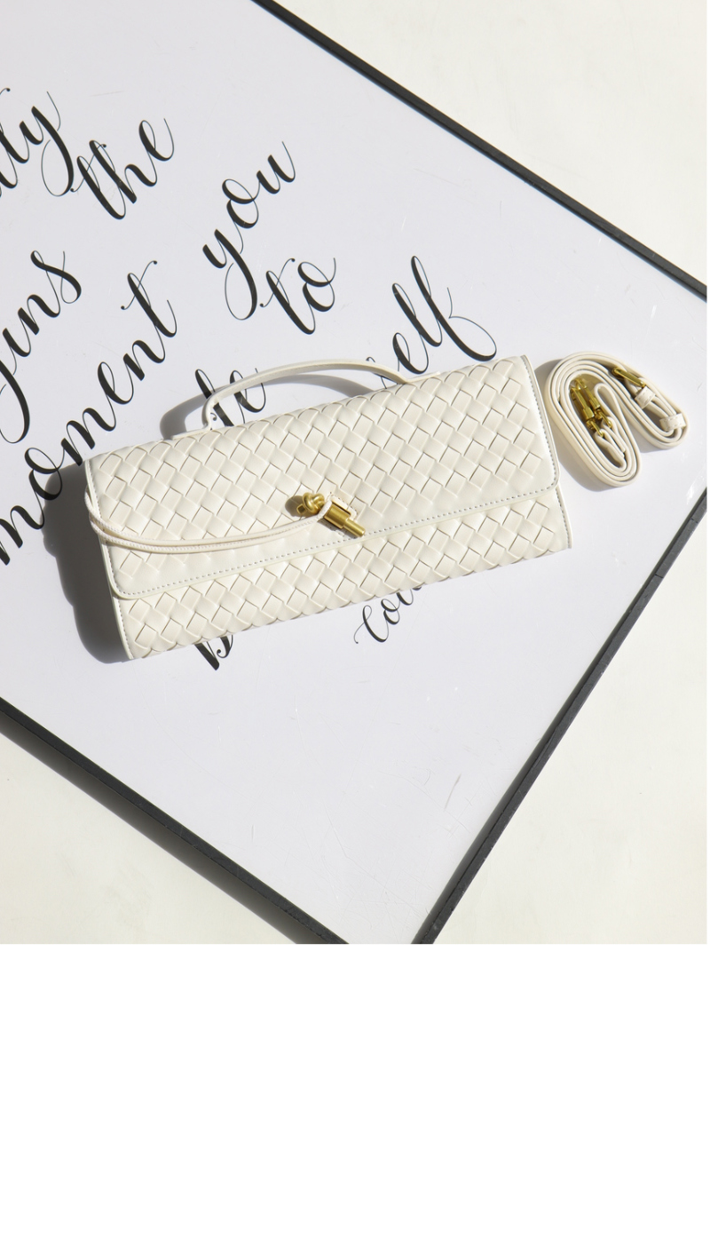 악세사리 화이트 색상 이미지-S1L38