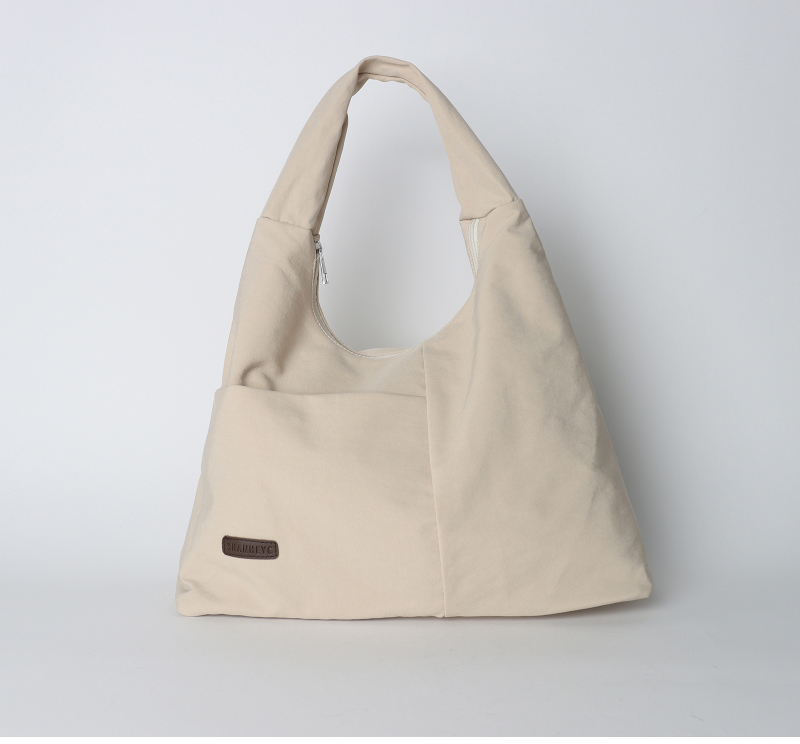 가방 크림 색상 이미지-S1L29