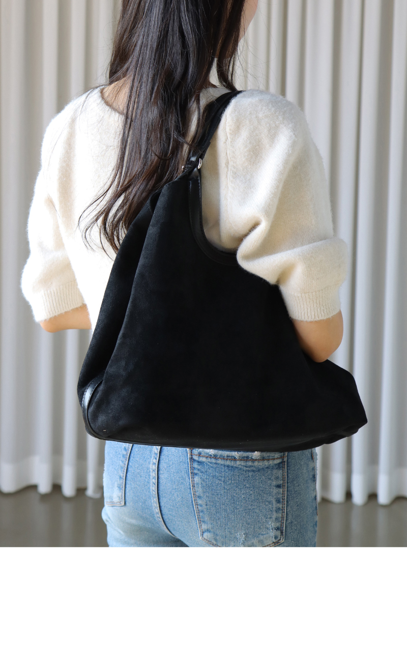 가방 모델 착용 이미지-S1L22