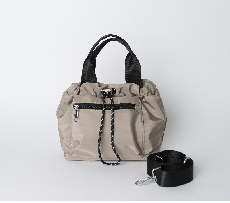 가방 크림 색상 이미지-S1L33