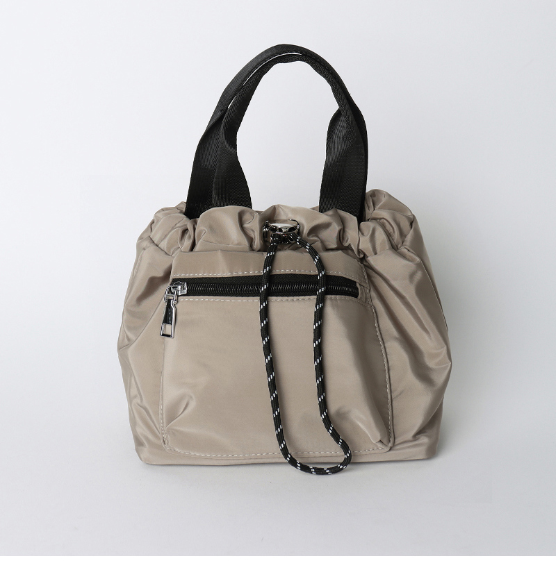 가방 크림 색상 이미지-S1L41