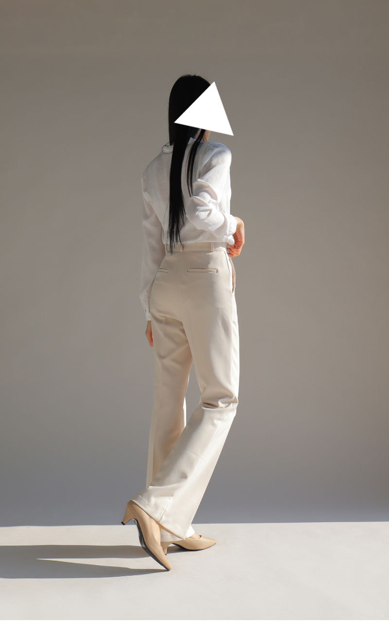 신발 모델 착용 이미지-S8L4