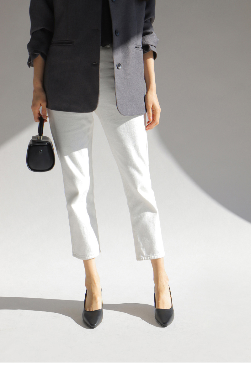 신발 모델 착용 이미지-S9L4