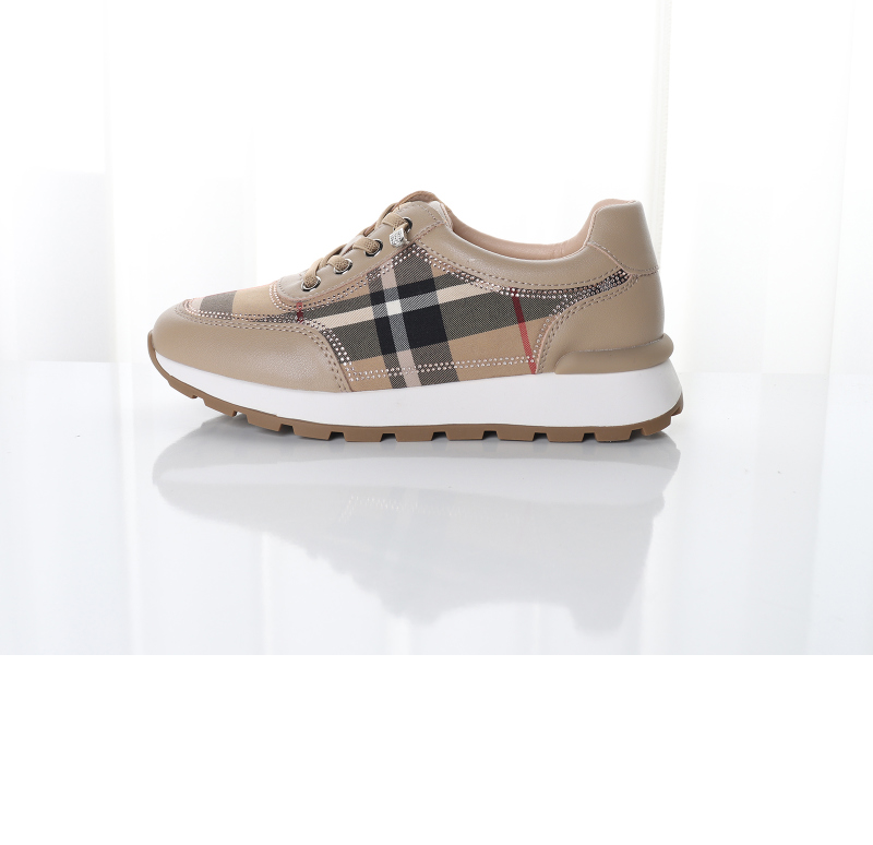 신발 화이트 색상 이미지-S1L27