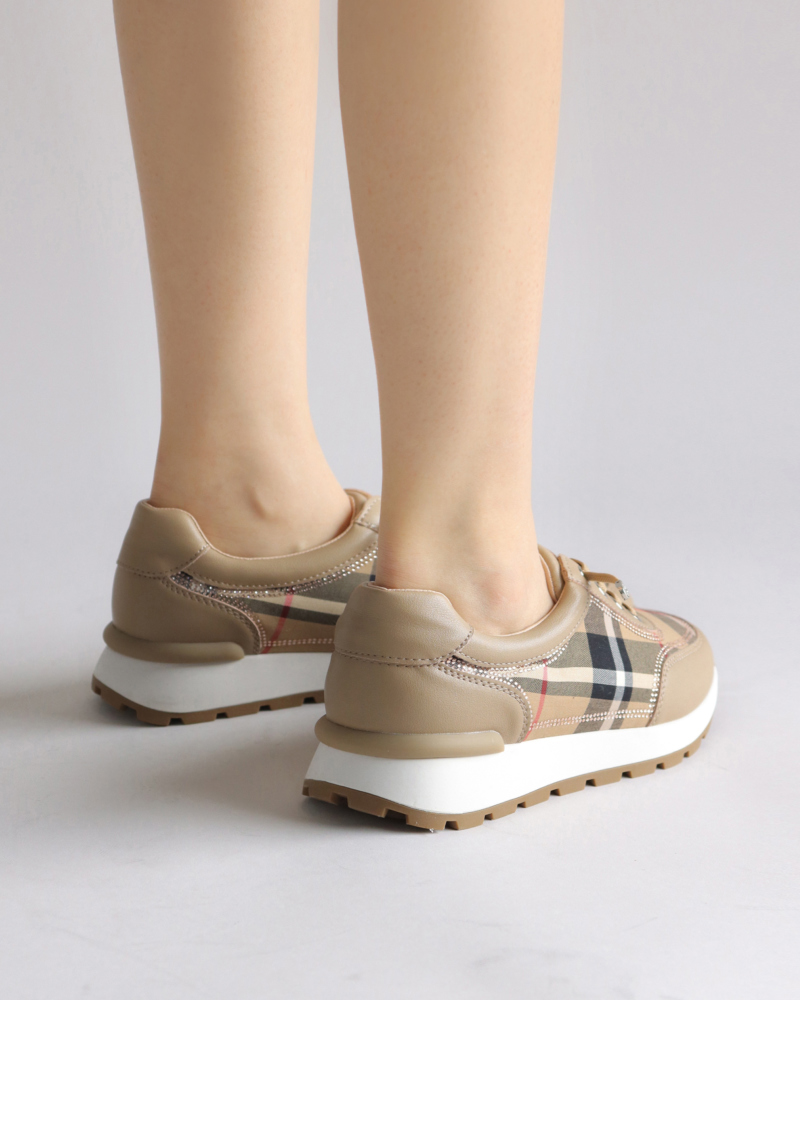 신발 상품 이미지-S1L9