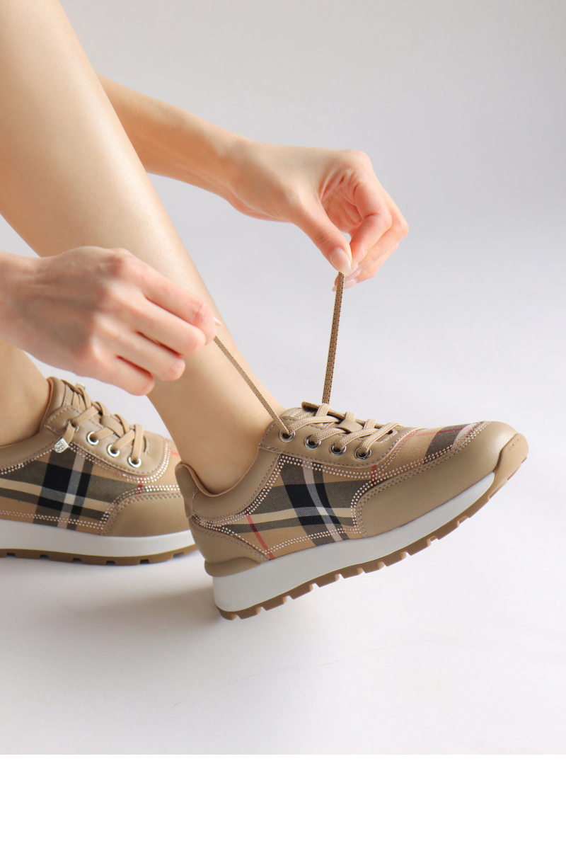 신발 상품 이미지-S1L7