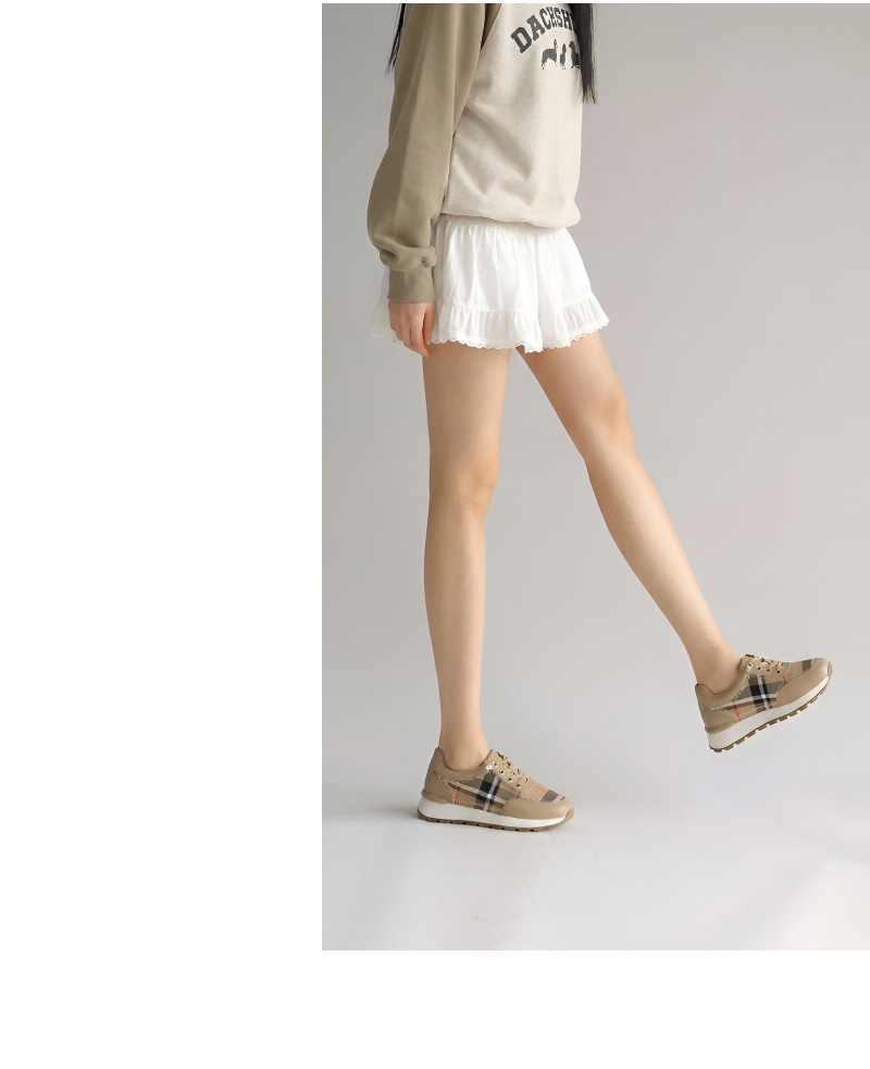 신발 모델 착용 이미지-S1L10