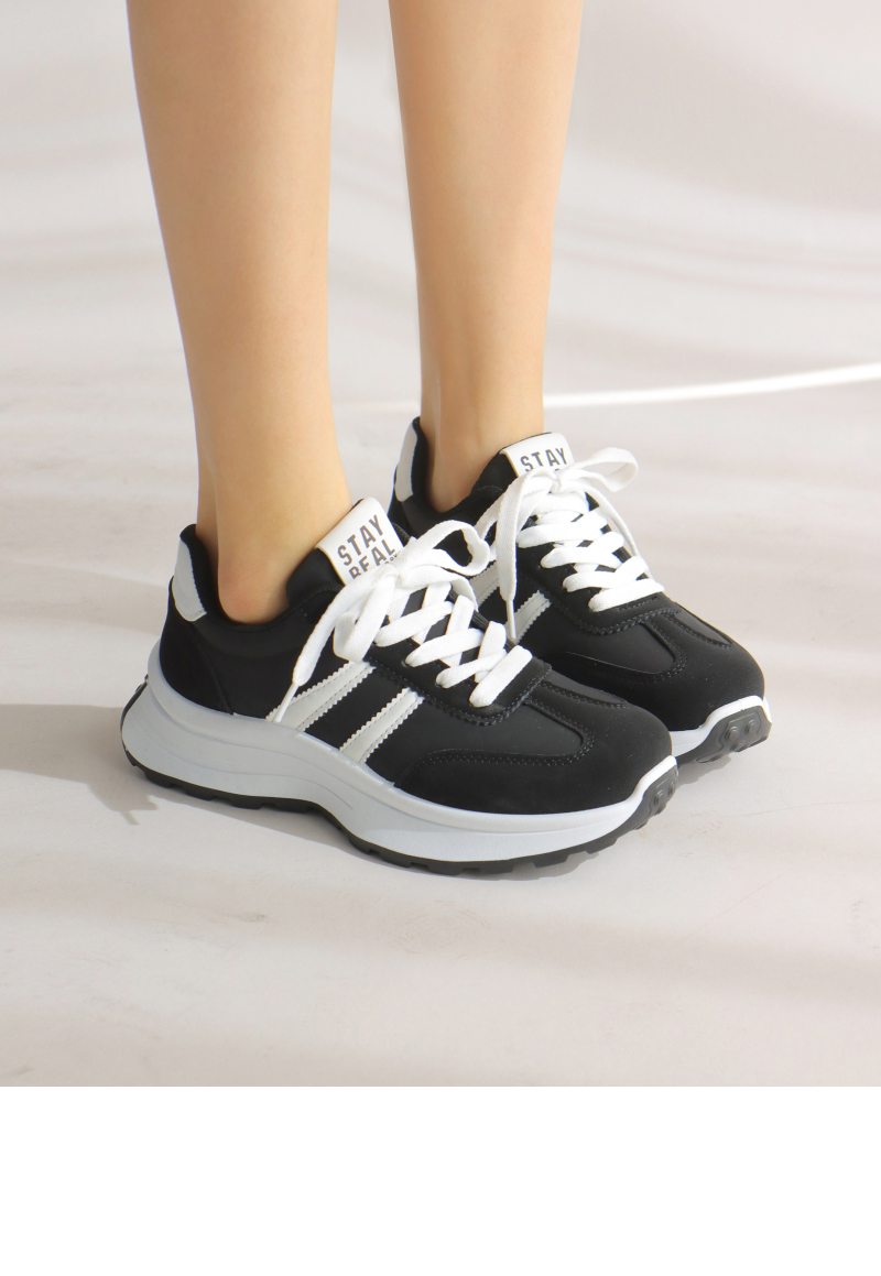 신발 상품 이미지-S1L7