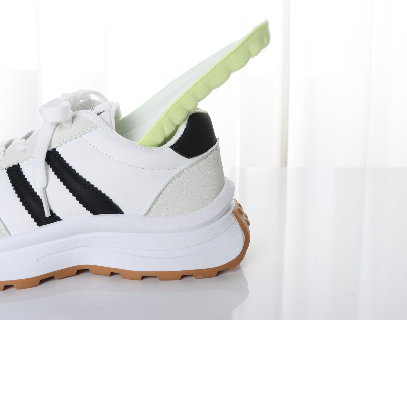 신발 화이트 색상 이미지-S1L37