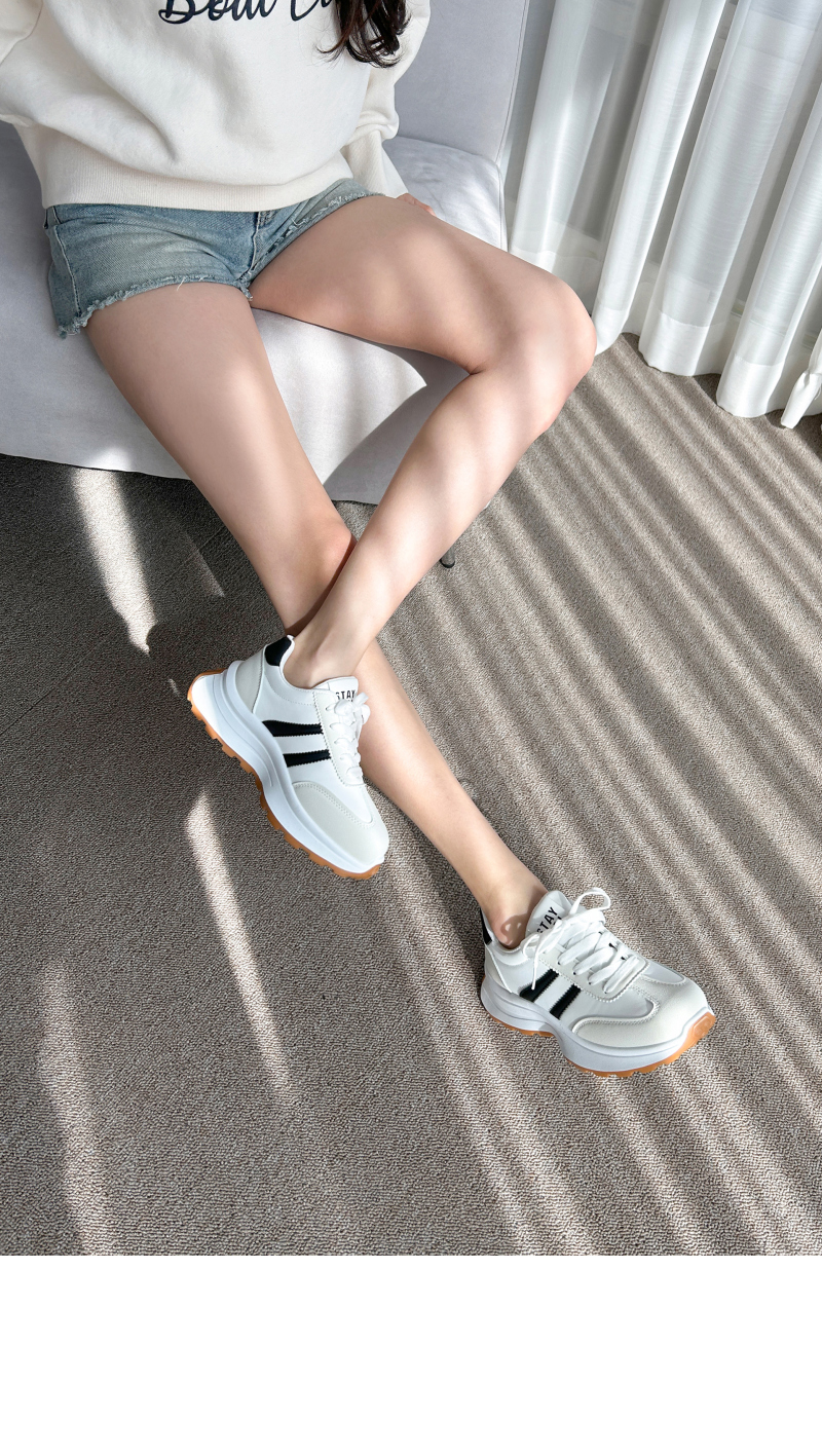 신발 모델 착용 이미지-S1L19