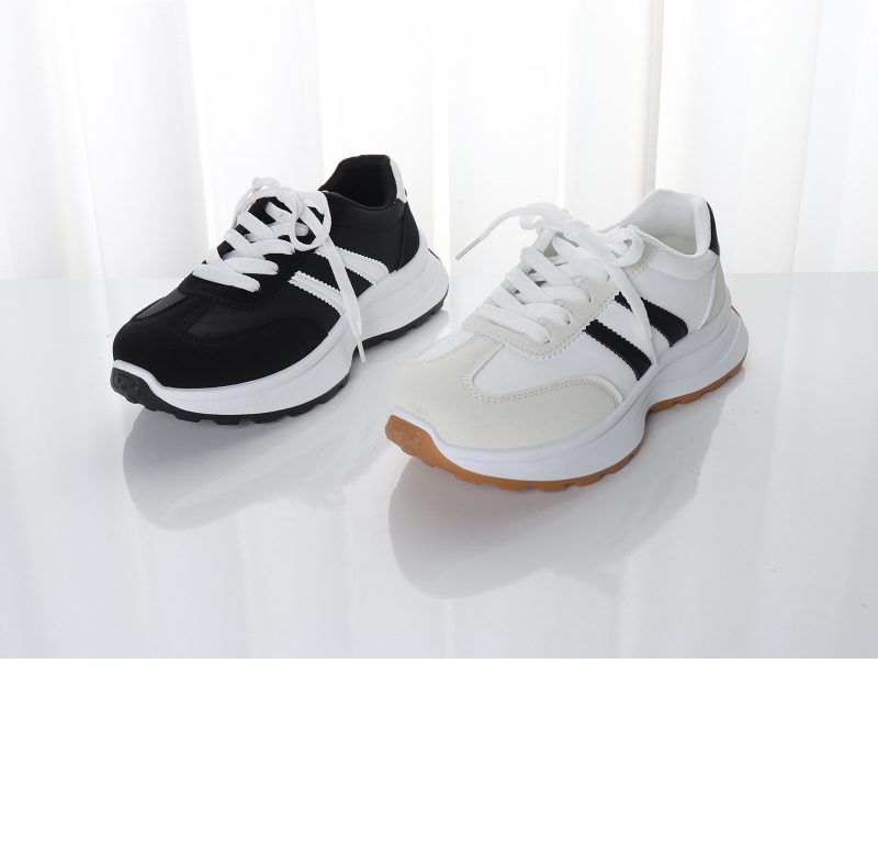 신발 화이트 색상 이미지-S1L31