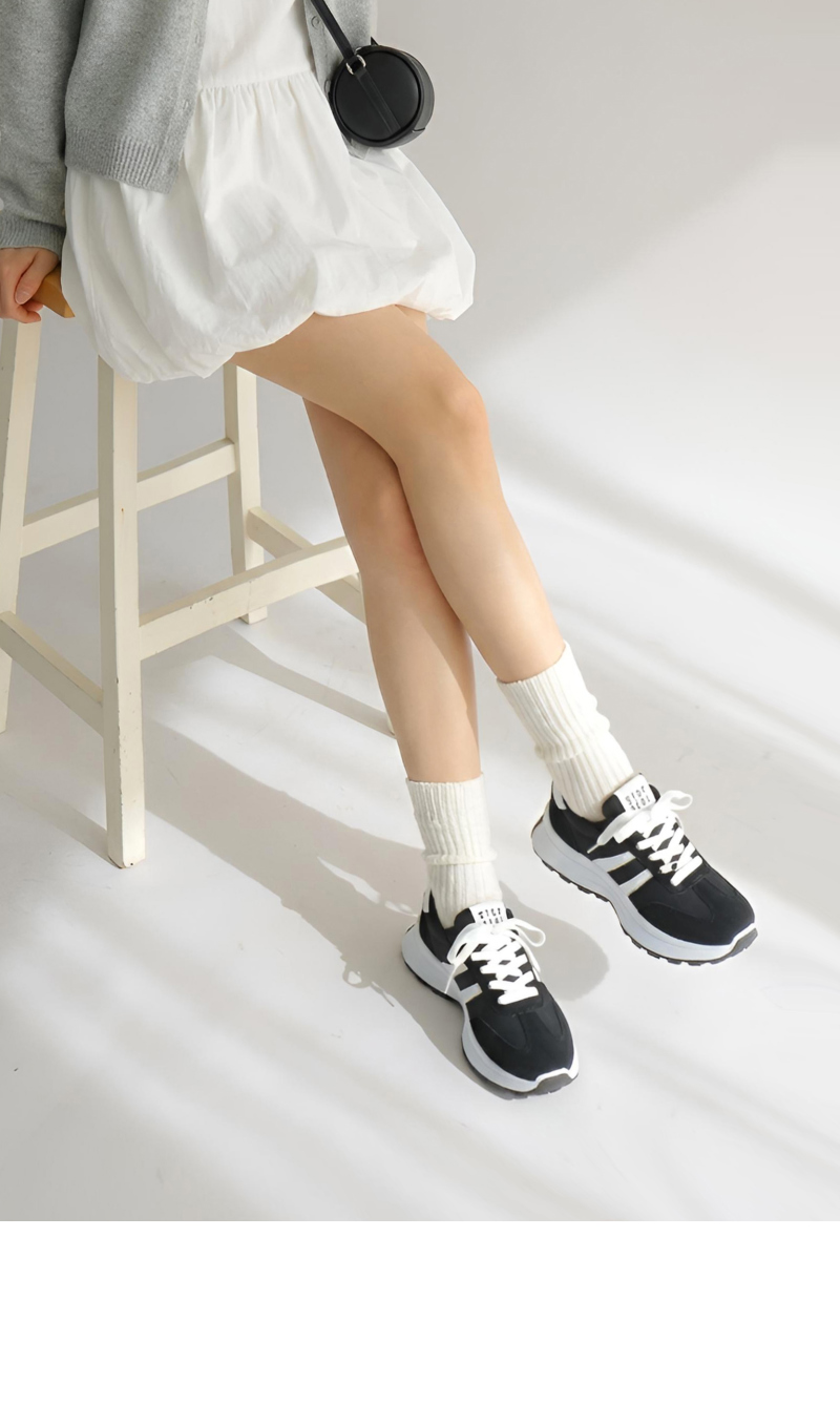 신발 모델 착용 이미지-S1L10