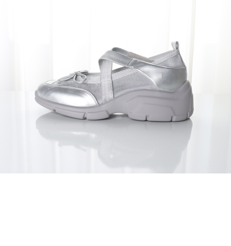 신발 그레이 색상 이미지-S1L18