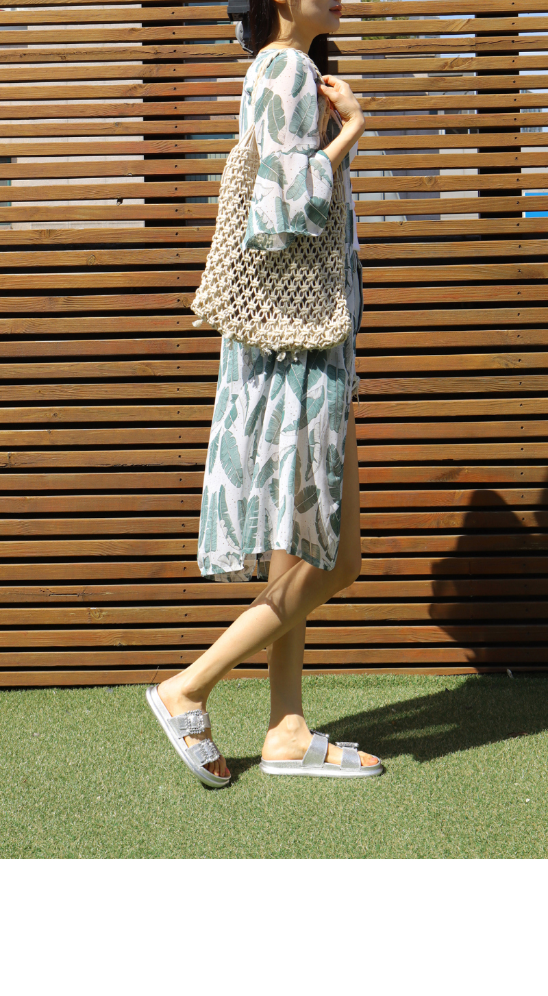 신발 모델 착용 이미지-S1L5