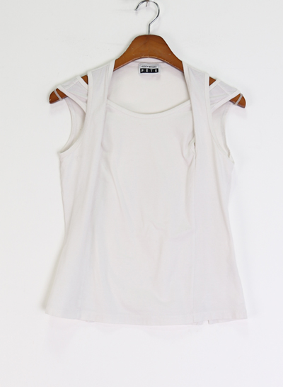 (Made in JAPAN) ISSEY MIYAKE FETE sleveless top