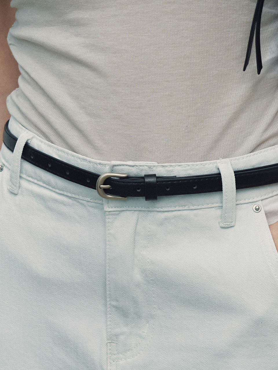 Minimal Round Buckle Belt (Black)