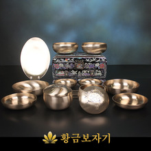 서각기법 매화조각 칠첩 생활반상기(19P) / 국가중요무형문화재 77호 김수영선생 안성마춤방짜유기 : 실용성과 작품성을 겸비한 소장가치 있는 명작