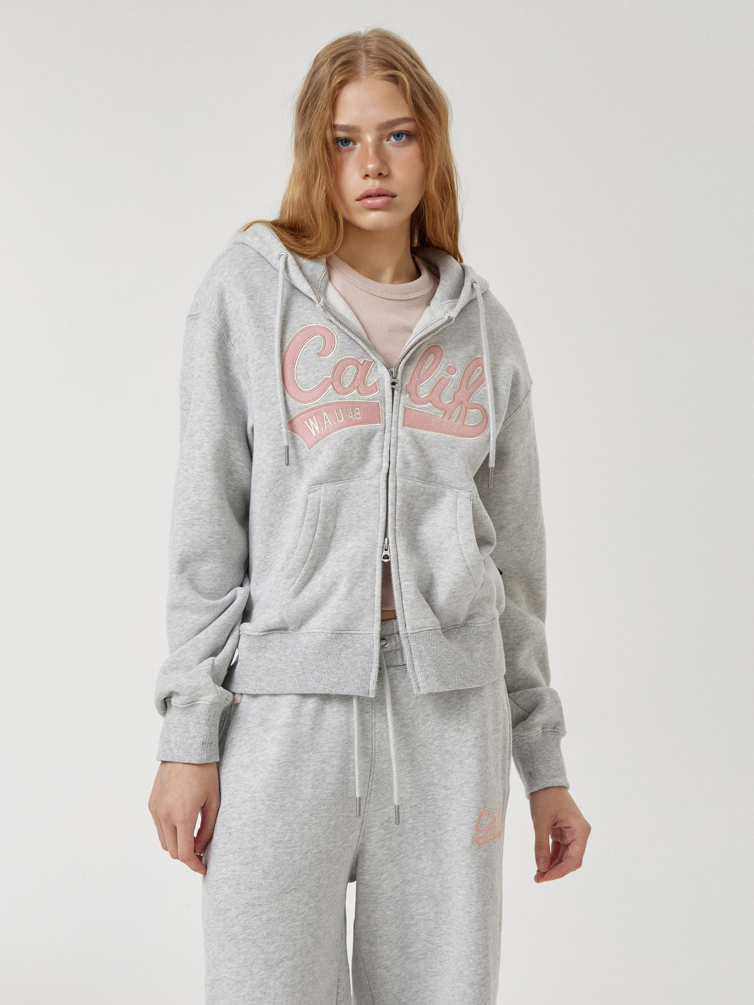 저는 키가 167에 몸무게는 57인 여자인데 평소 오버핏을 좋아합니다! 사이즈 고민 많이 상품 사용후기 - 후아유닷컴