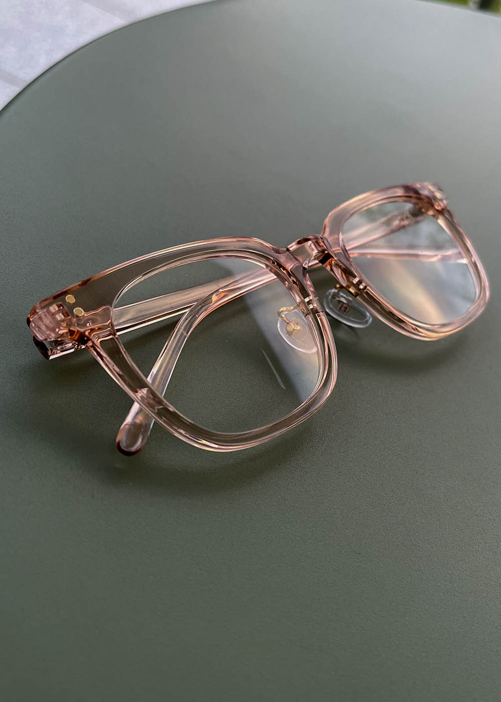 NO.569 PLUS EYEWEAR (BEIGE)