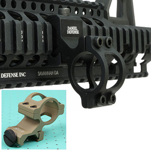 Daniel Defense Flash Mount / TAN