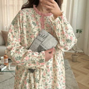 빈티지 러블리 무드 플라워 패턴 원피스 봄 봄옷 우정템 홈웨어 잠옷 파자마 (2color)
