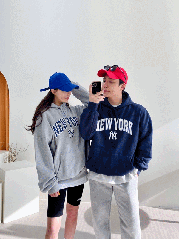 [ 3컬러 / 마스크 사은품 ] 남녀공용 뉴욕 오버핏 프린팅 후드티셔츠