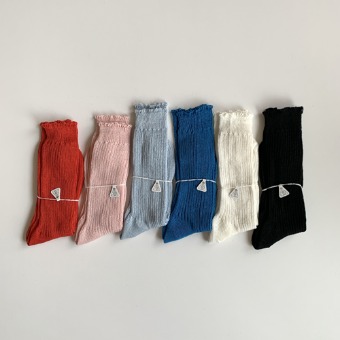 R&amp;D.M.Co- linen lib socks